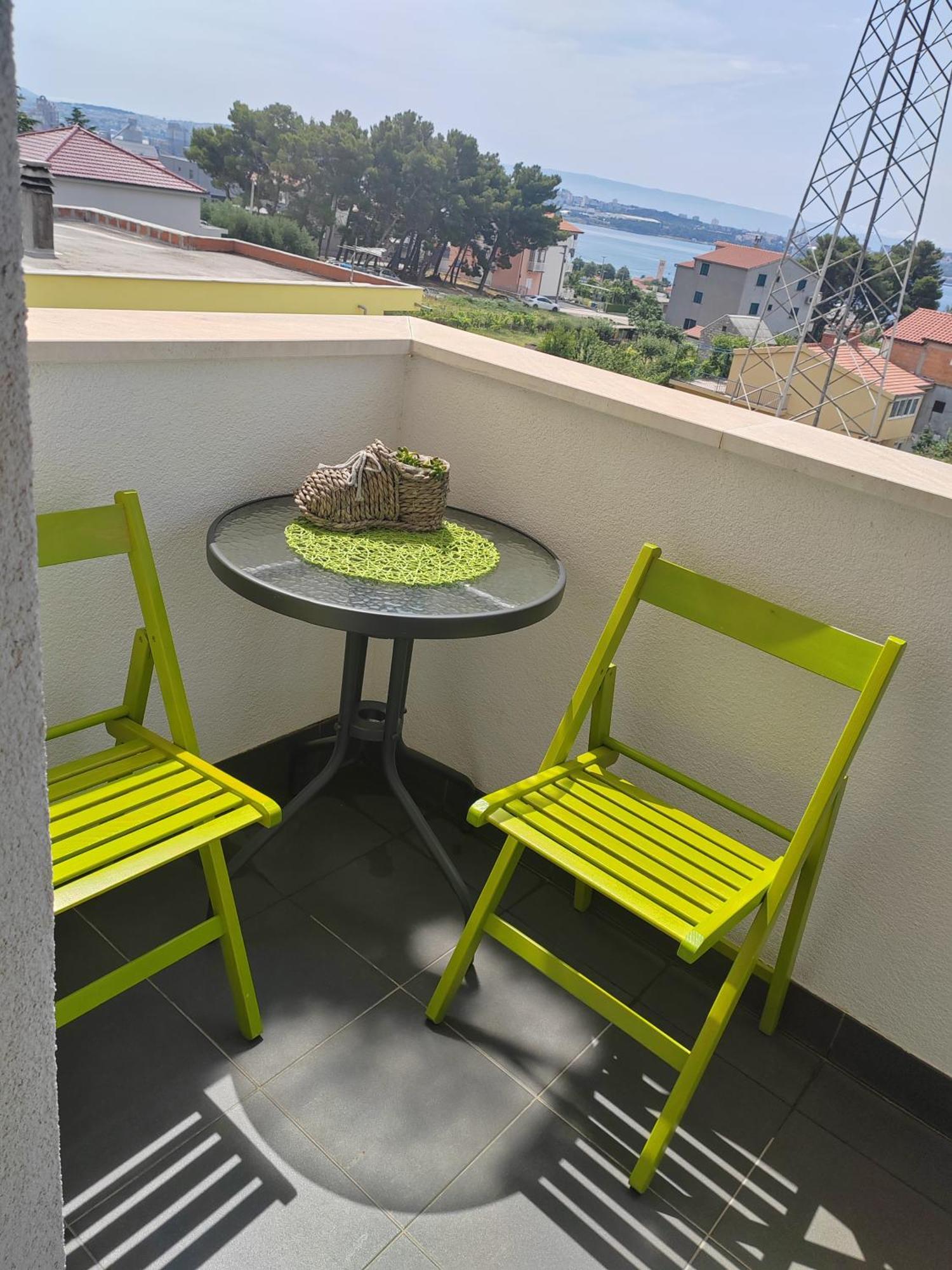 3 Bedrooms Apartman Dmt Kaštela Esterno foto