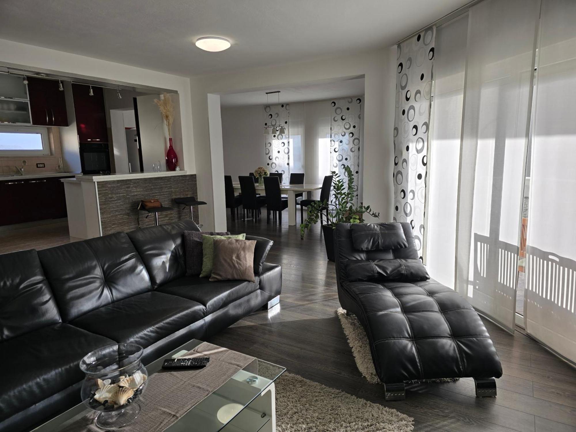 3 Bedrooms Apartman Dmt Kaštela Esterno foto